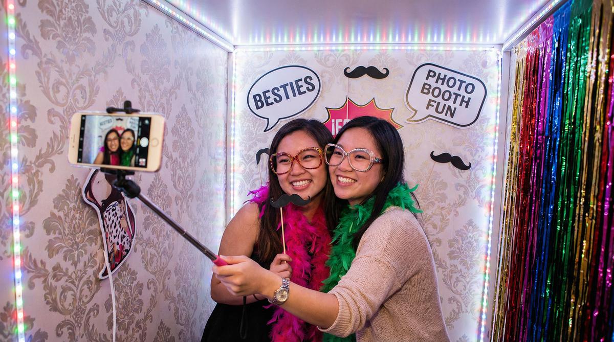 哔咔漫画弹幕互动